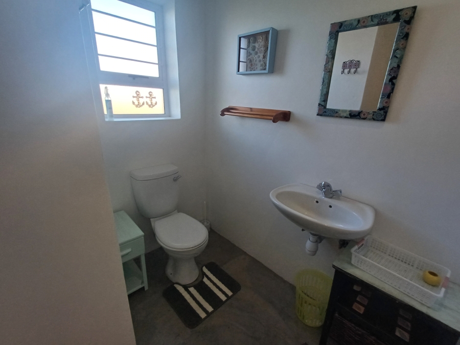 To Let 2 Bedroom Property for Rent in Oceanview Heights Western Cape